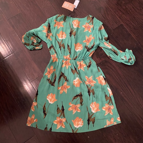 Vero Moda floral long sleeved dress - Picture 4 of 8